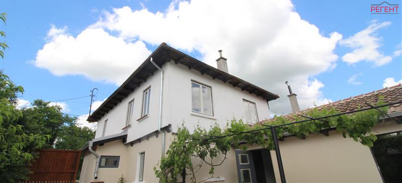  house Gabrovo 12 km from county center Gabrovo 