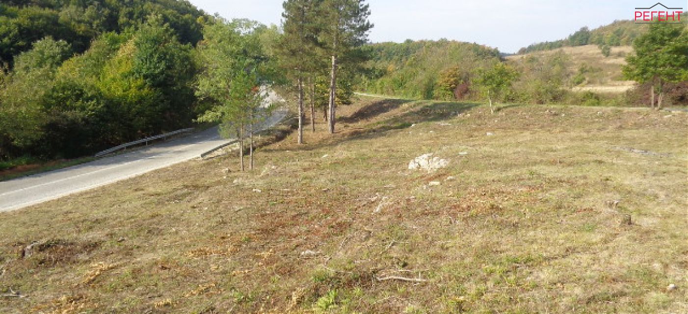  land Gabrovo 6 km from county center Gabrovo 