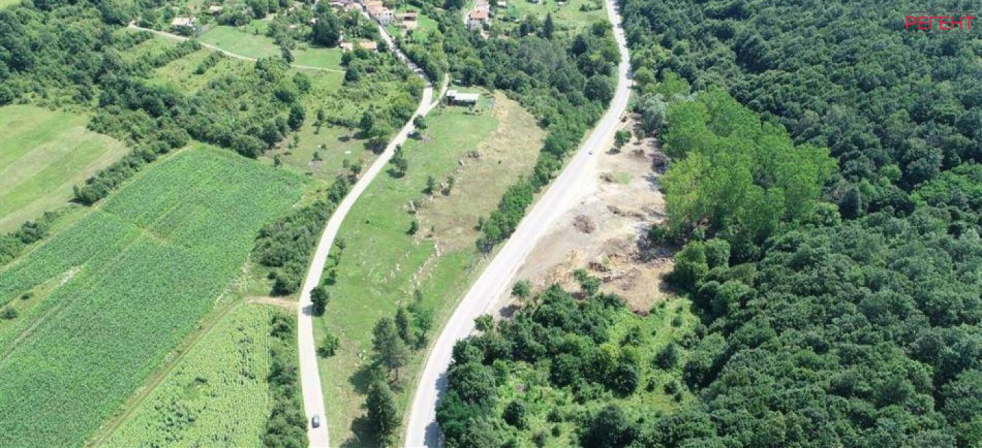  land Gabrovo 6 km from county center Gabrovo 