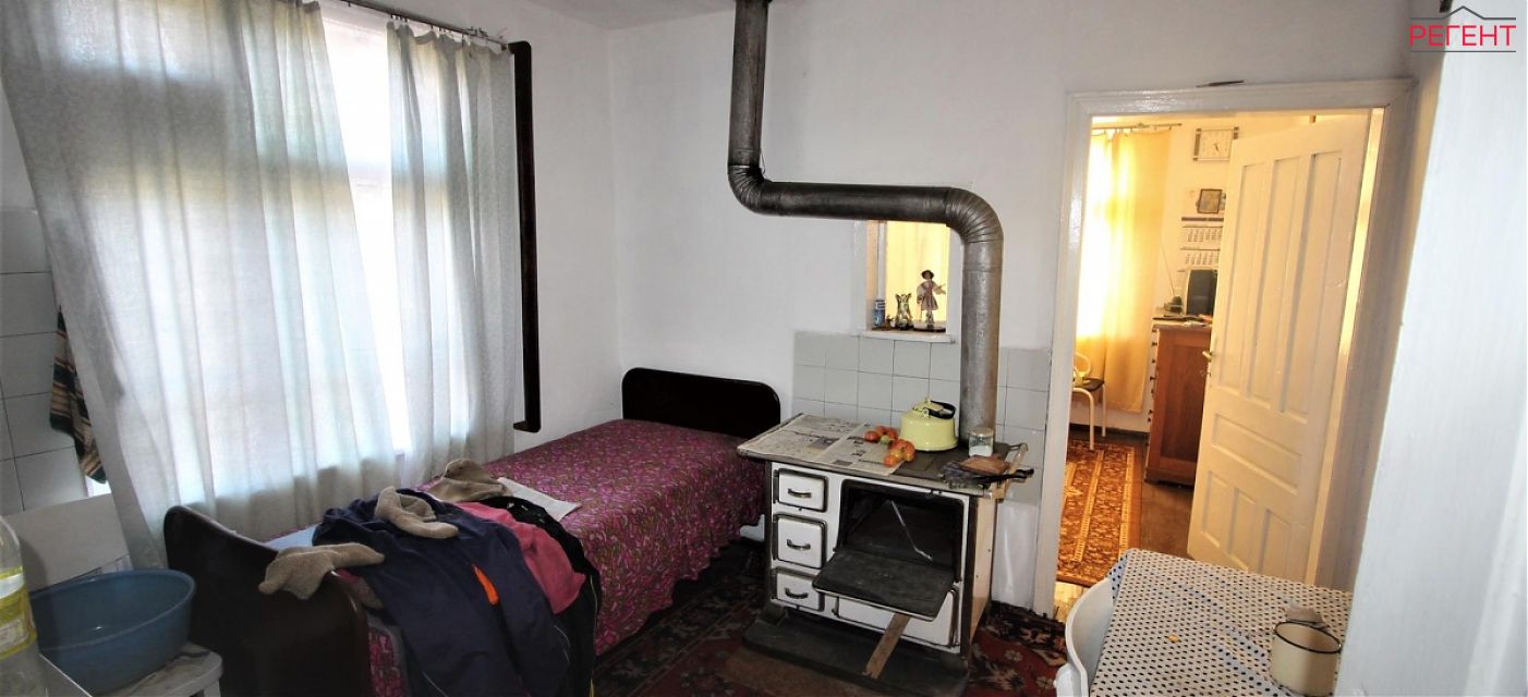  house Gabrovo 4 km from county center Gabrovo 