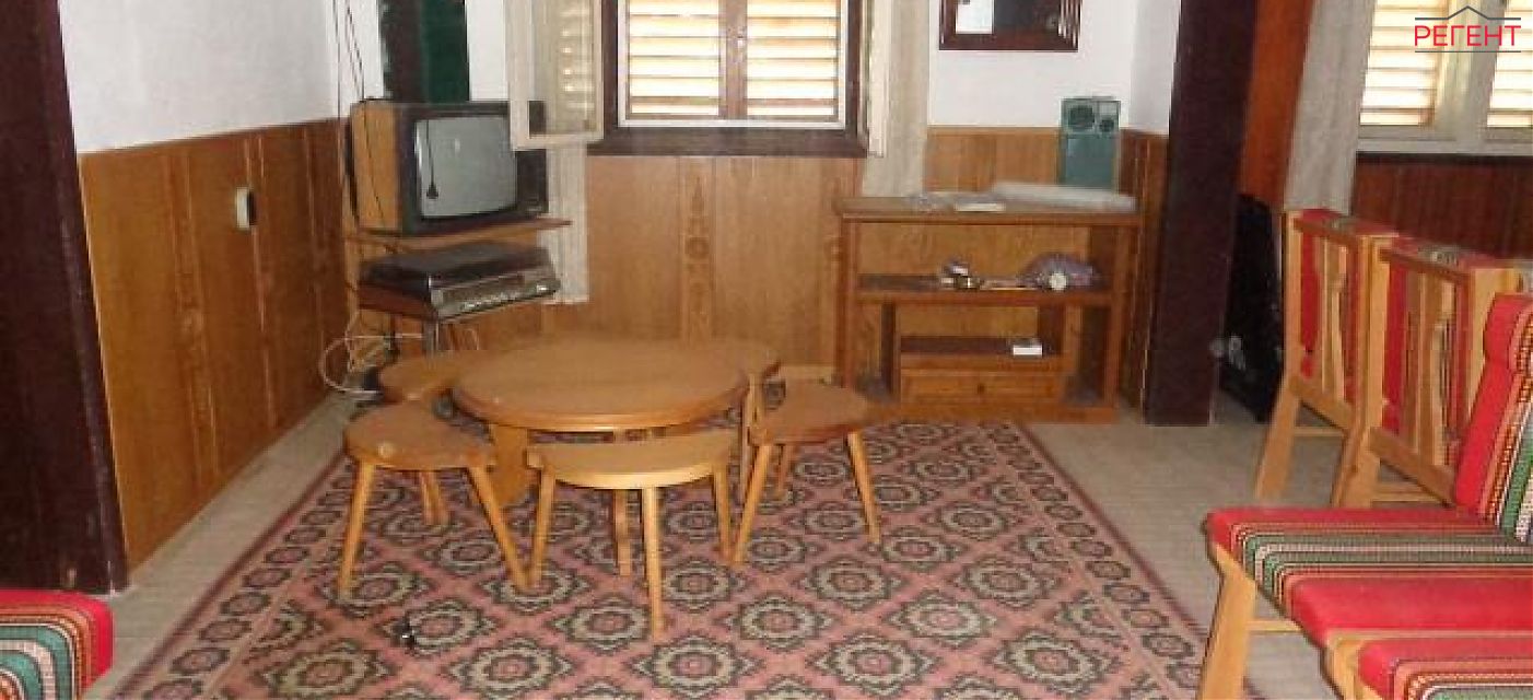  house Triavna 24 km from county center Triavna 