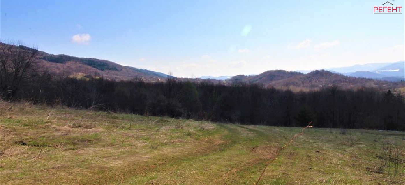  land Aprilci , 