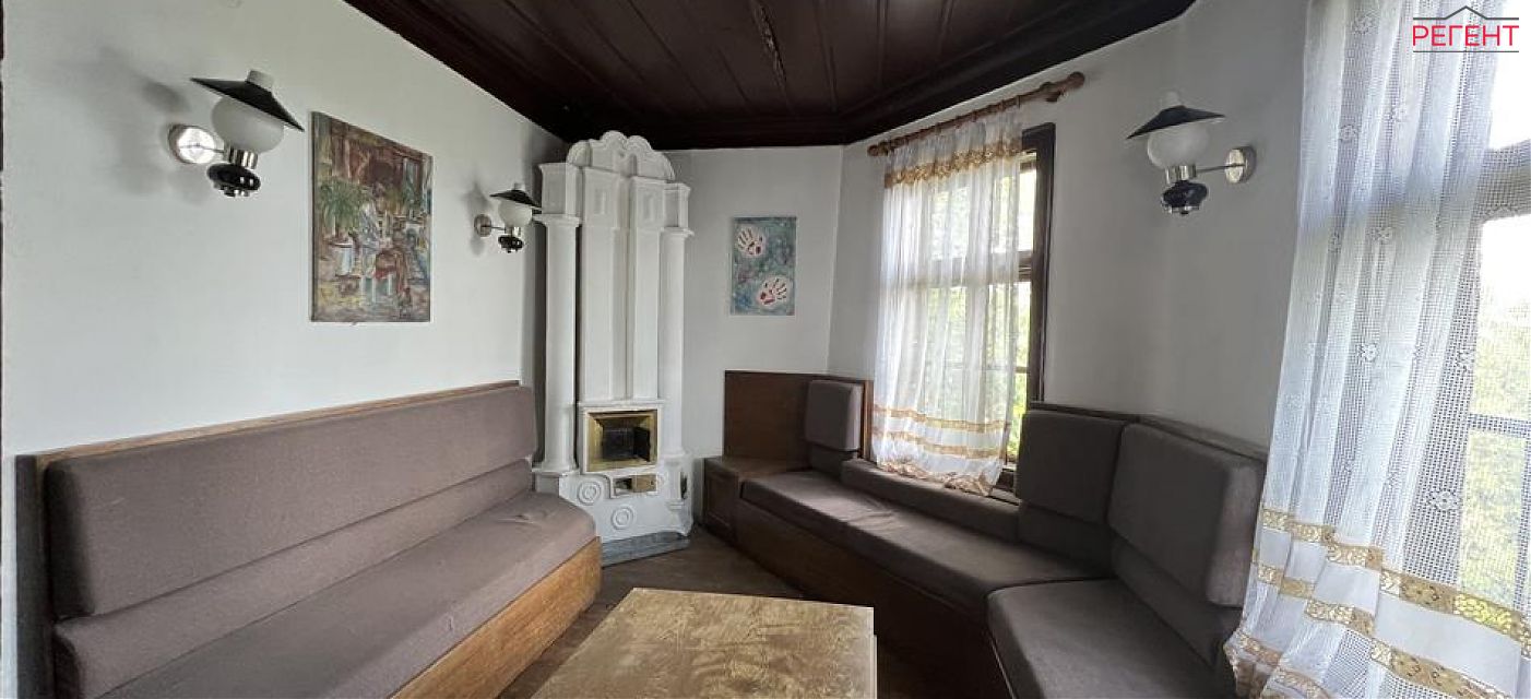  house Triavna 24 km from county center Triavna 