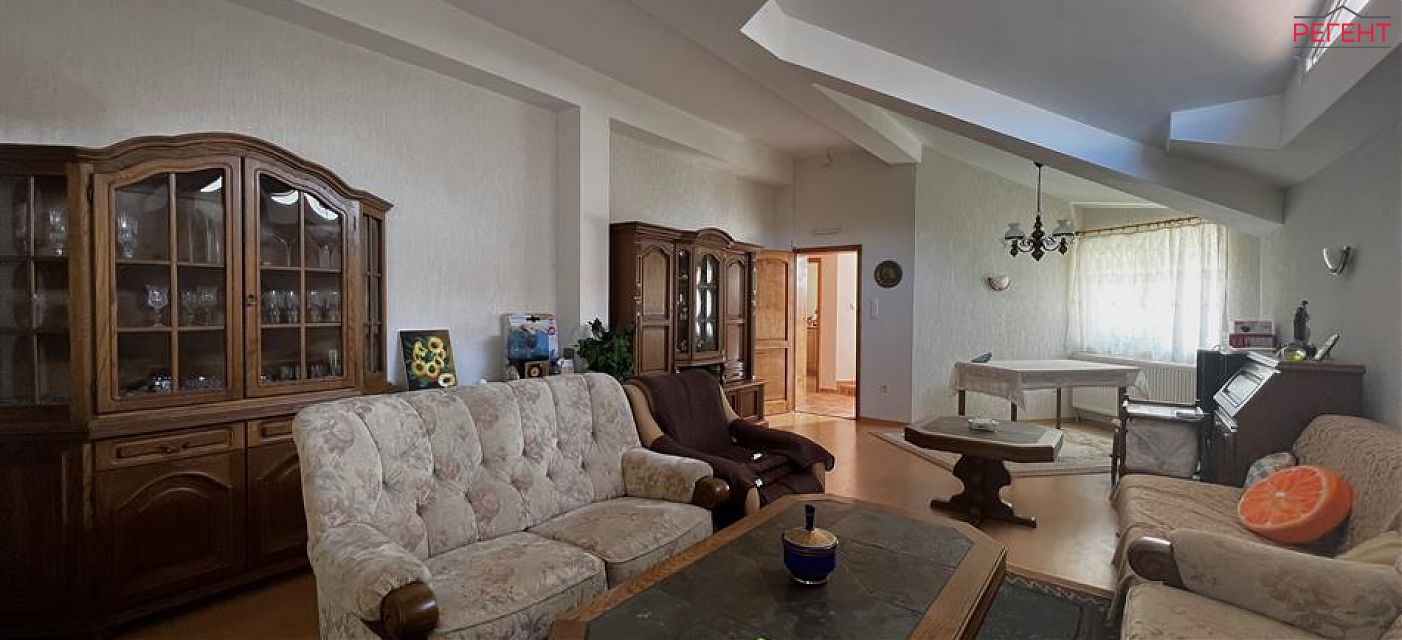  house Kazanlak 24 km from county center Kazanlak 