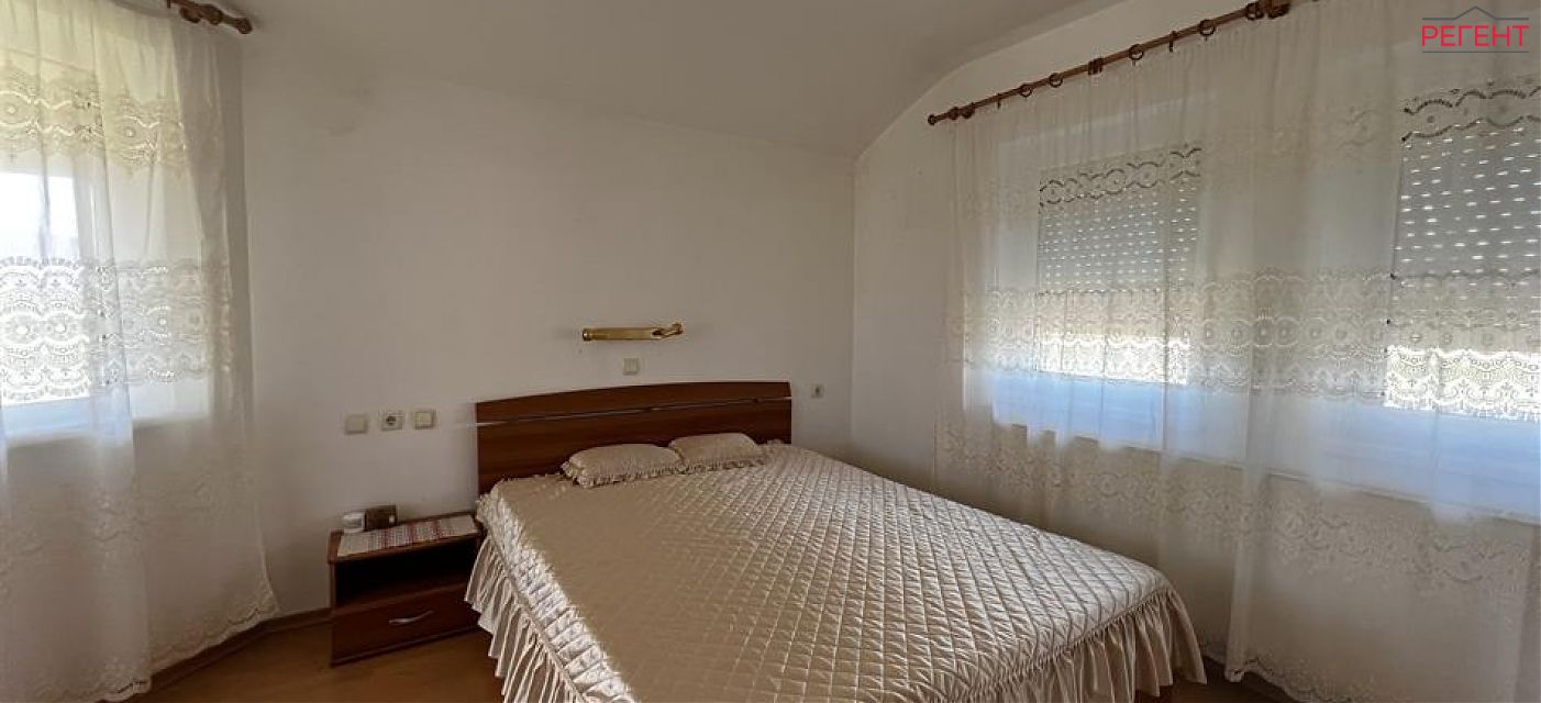  house Kazanlak 24 km from county center Kazanlak 