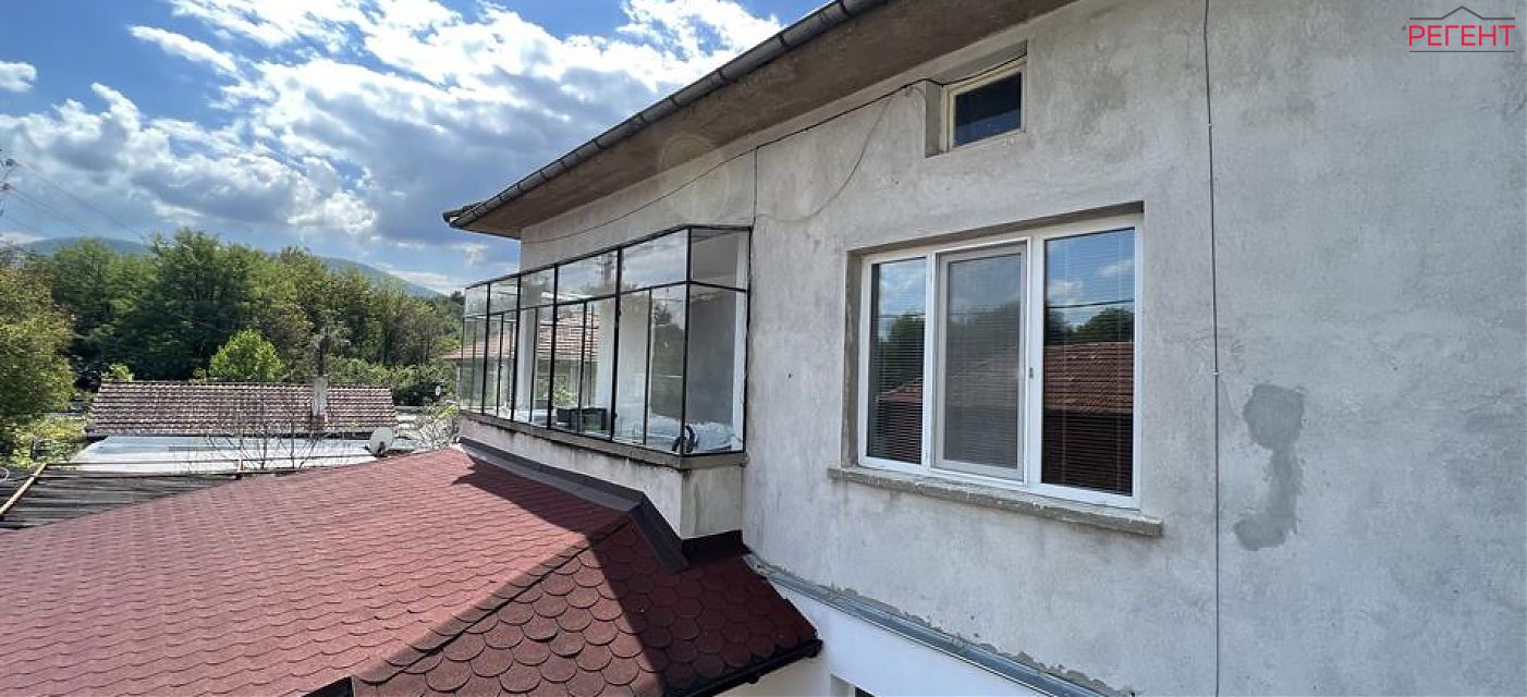  house storey Gabrovo 4 km from county center Gabrovo 