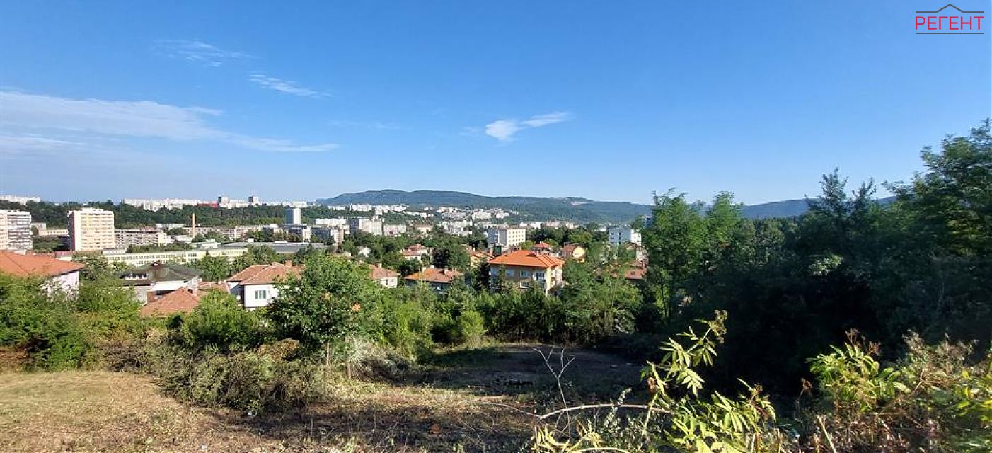  land Gabrovo Gabrovo , Lakata 