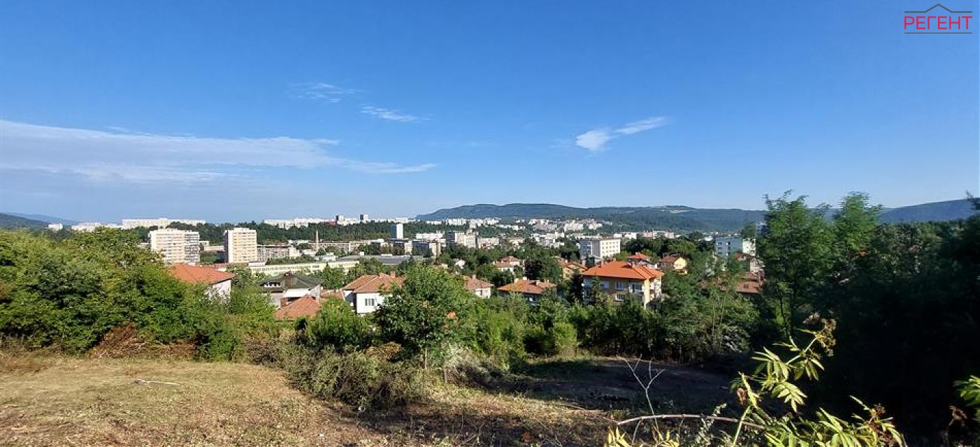  land Gabrovo Gabrovo , Lakata 