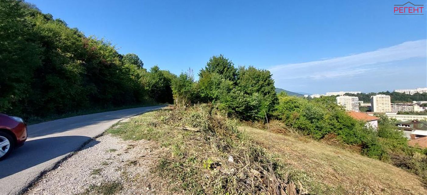  land Gabrovo Gabrovo , Lakata 