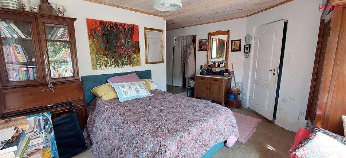  house Gabrovo 12 km from county center Gabrovo 