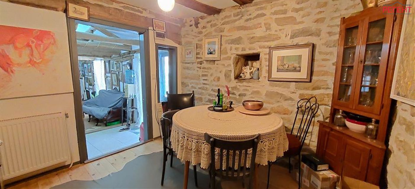  house Gabrovo 12 km from county center Gabrovo 