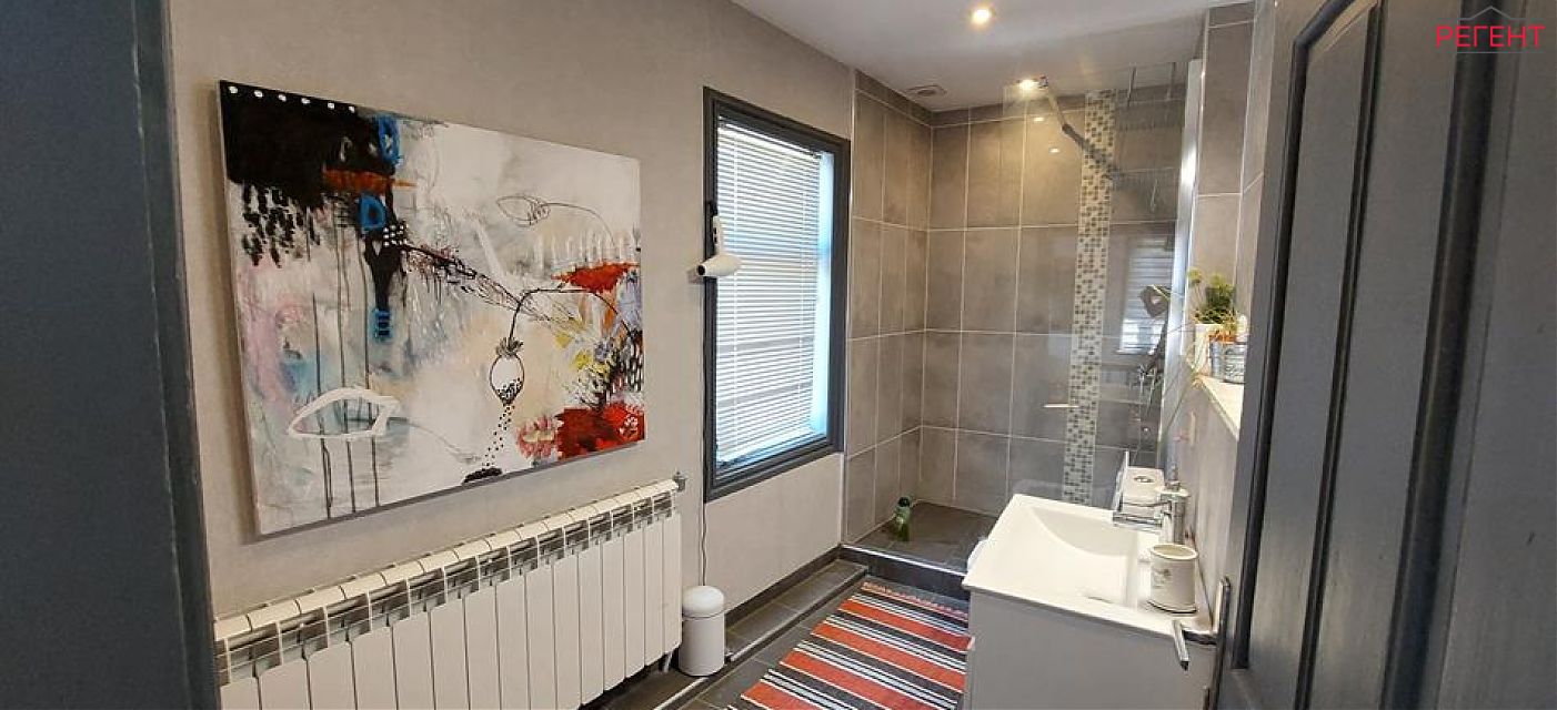  house Gabrovo 12 km from county center Gabrovo 