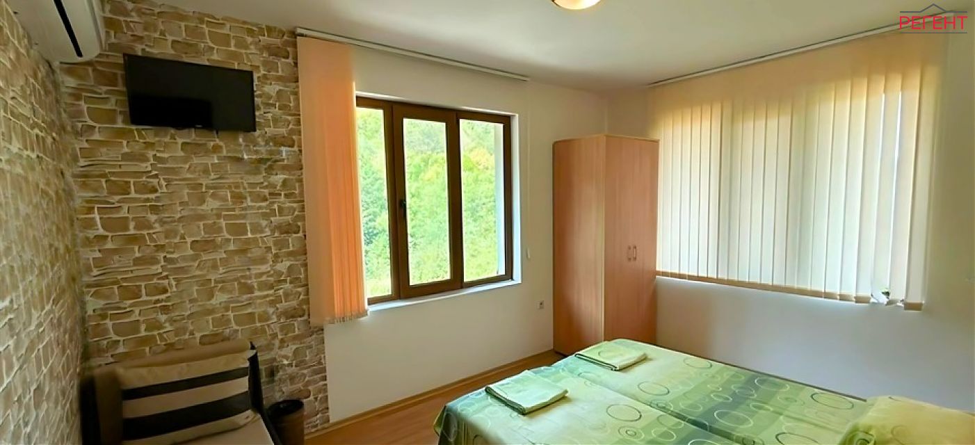  house Triavna 7 km from county center Triavna 