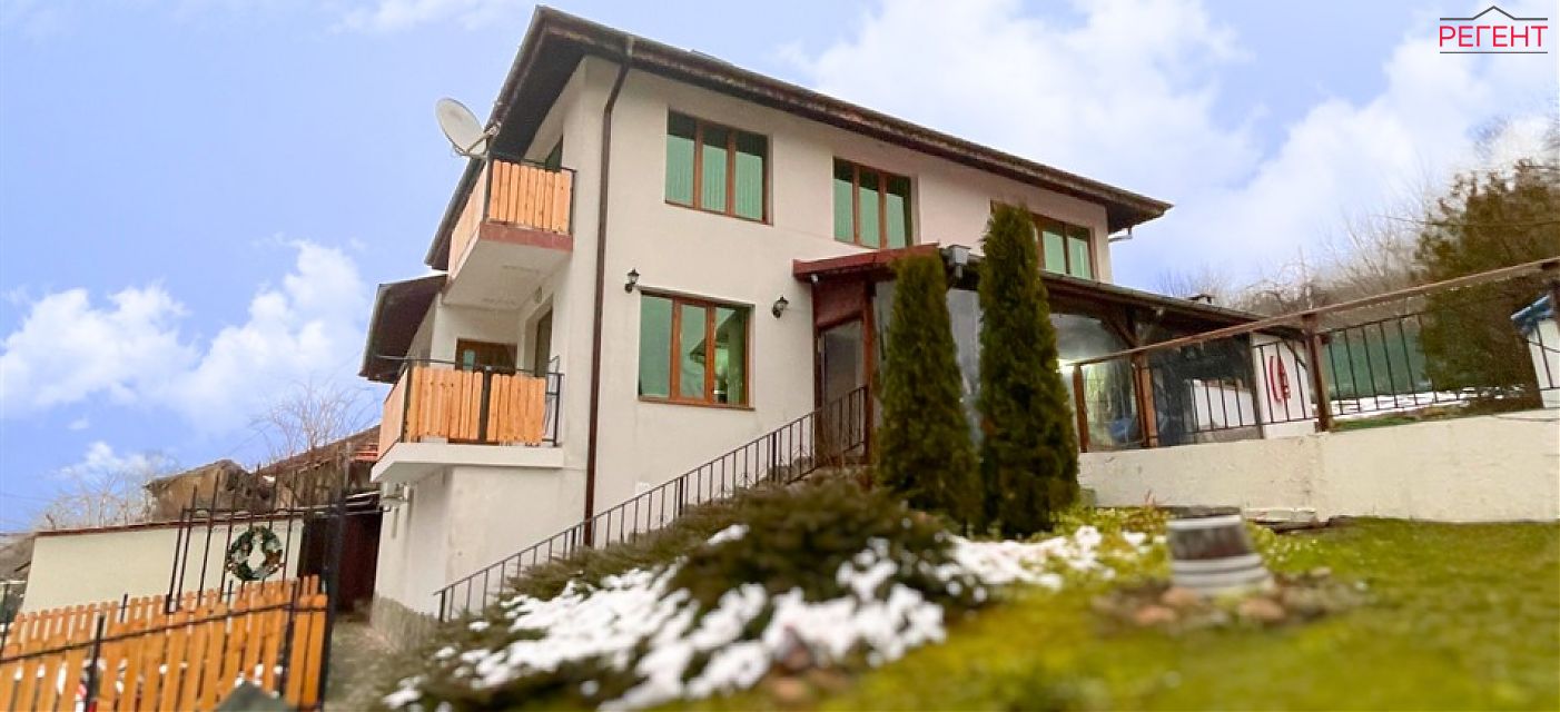  house Triavna 7 km from county center Triavna 
