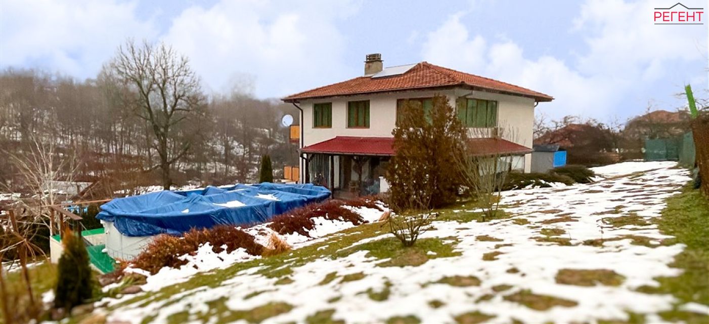 house Triavna 7 km from county center Triavna 