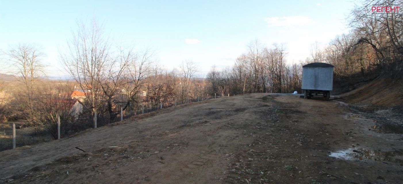  land Triavna 26 km from county center Triavna 