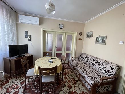 тристаен апартамент, Община Габрово кв.Голо бърдо - Регент Недвижими Имоти