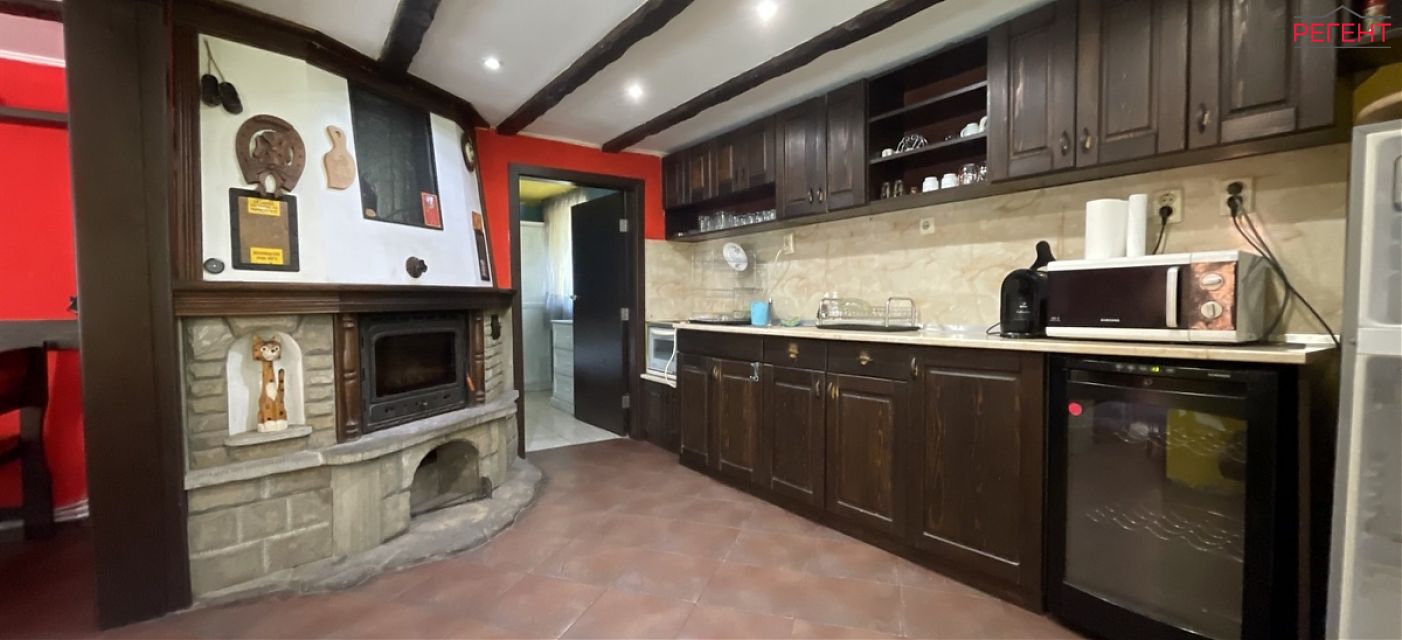  house Triavna 24 km from county center Triavna 