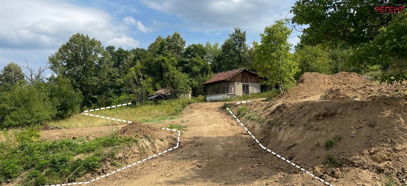  land Gabrovo Gabrovo , Tlatchnitzi 