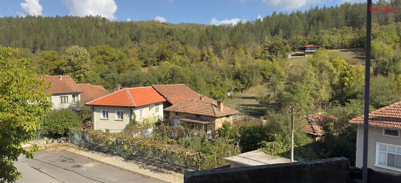 two-room apartment Gabrovo 20 km from county center Gabrovo 
