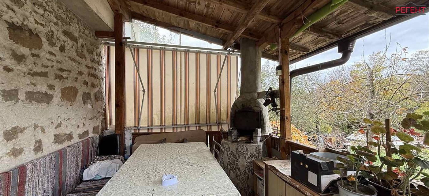 house Gabrovo 6 km from county center Gabrovo 