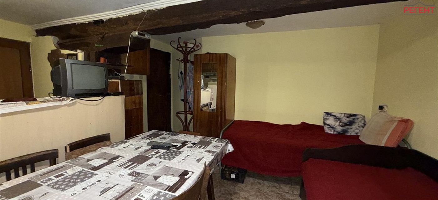  house Gabrovo 6 km from county center Gabrovo 