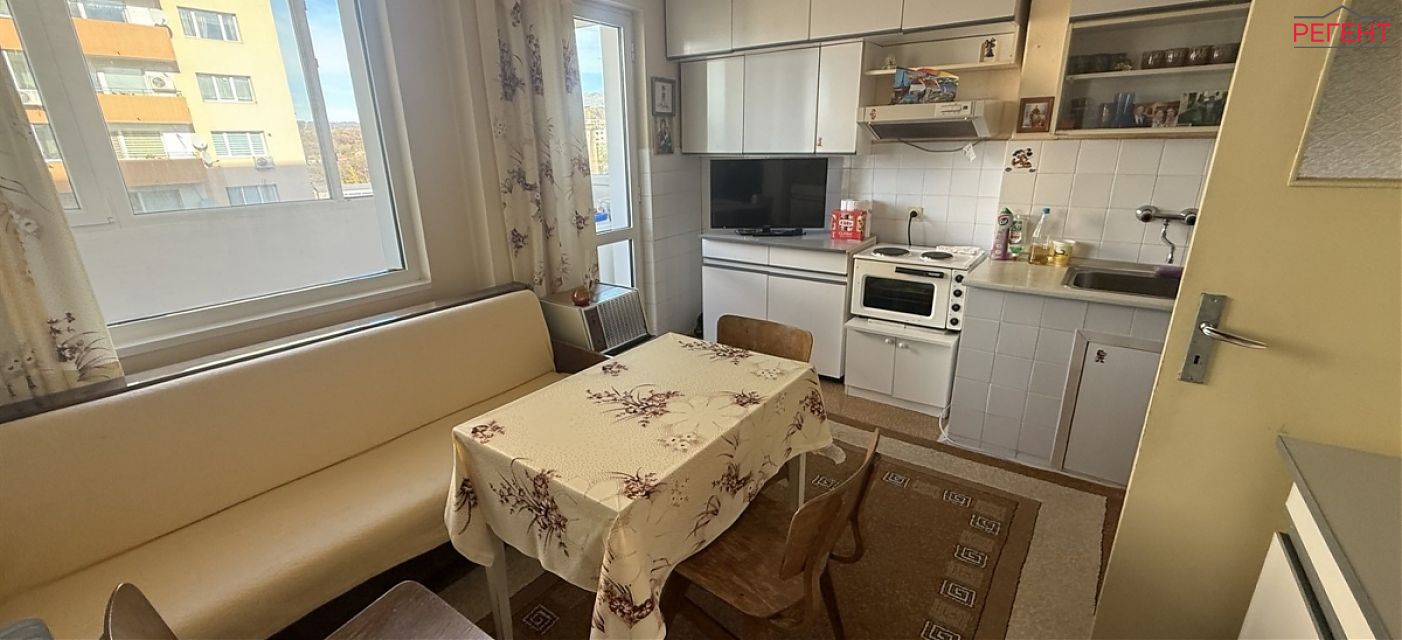 three-room apartment Gabrovo Gabrovo , Centar 