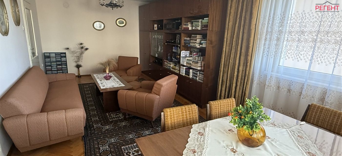 three-room apartment Gabrovo Gabrovo , Centar 
