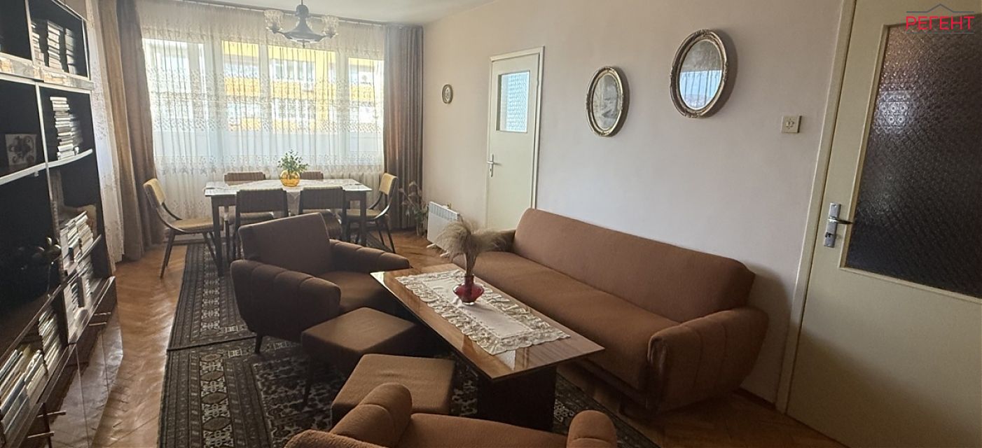 three-room apartment Gabrovo Gabrovo , Centar 