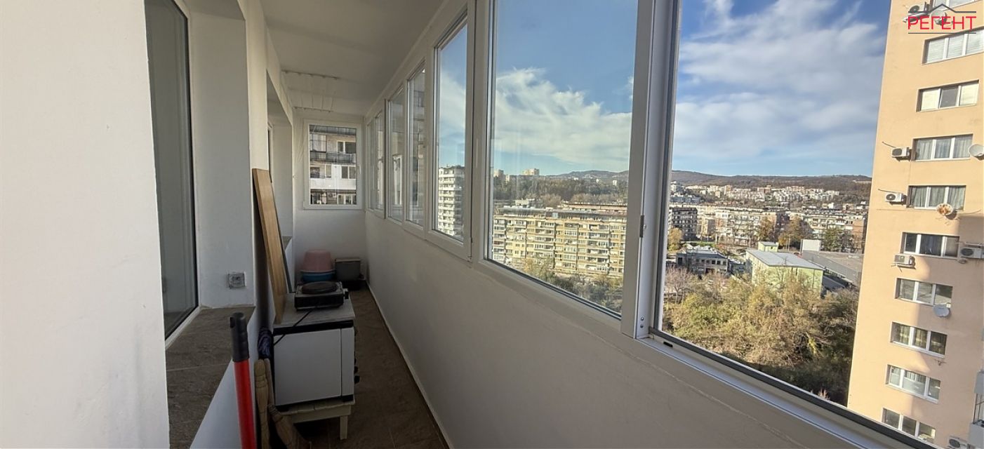 three-room apartment Gabrovo Gabrovo , Centar 