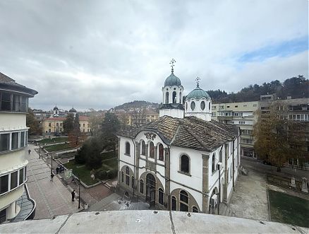 тристаен апартамент, Община Габрово кв.Център - Регент Недвижими Имоти
