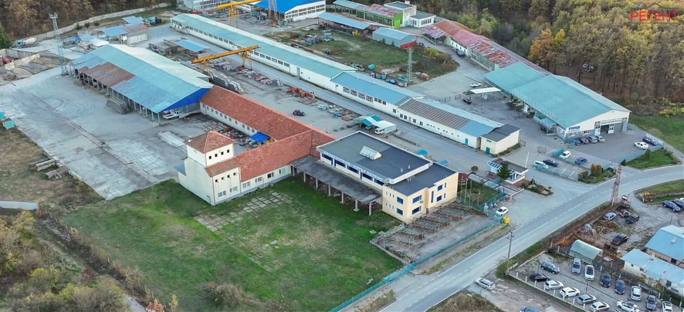  industrial premises Gabrovo 4 km from county center Gabrovo 