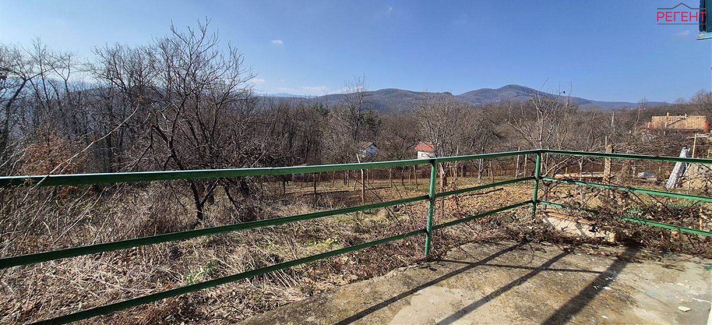  house Gabrovo 4 km from county center Gabrovo 