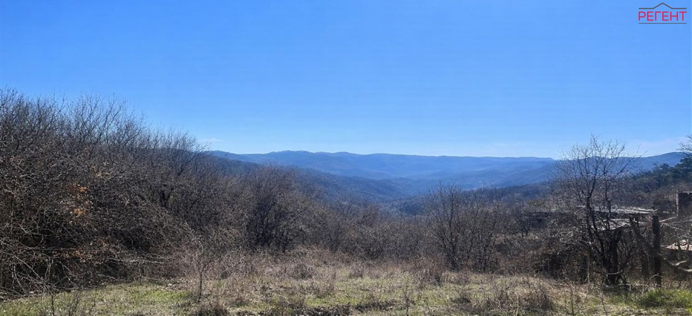  land Gabrovo Gabrovo , Bakoitzi 