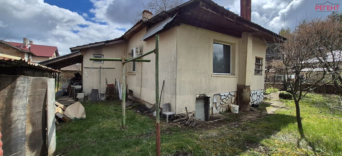  house Elin Pelin 12 km from county center Elin Pelin 