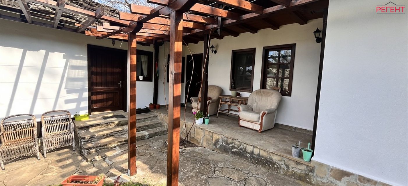  house Gabrovo 6 km from county center Gabrovo 