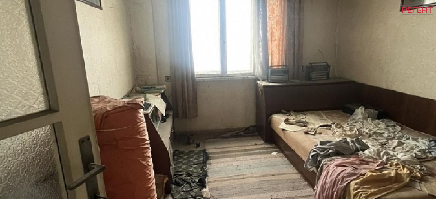  house Gabrovo 1 km from county center Gabrovo 