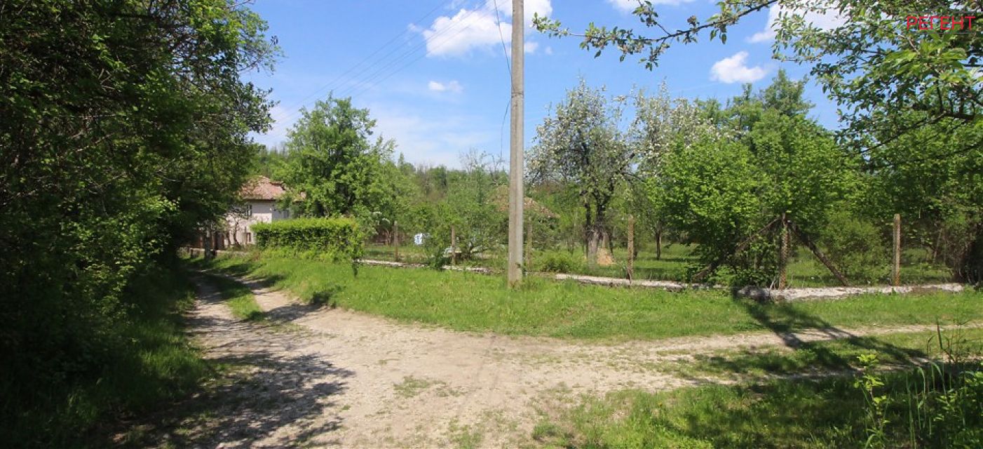  house Gabrovo 8 km from county center Gabrovo 