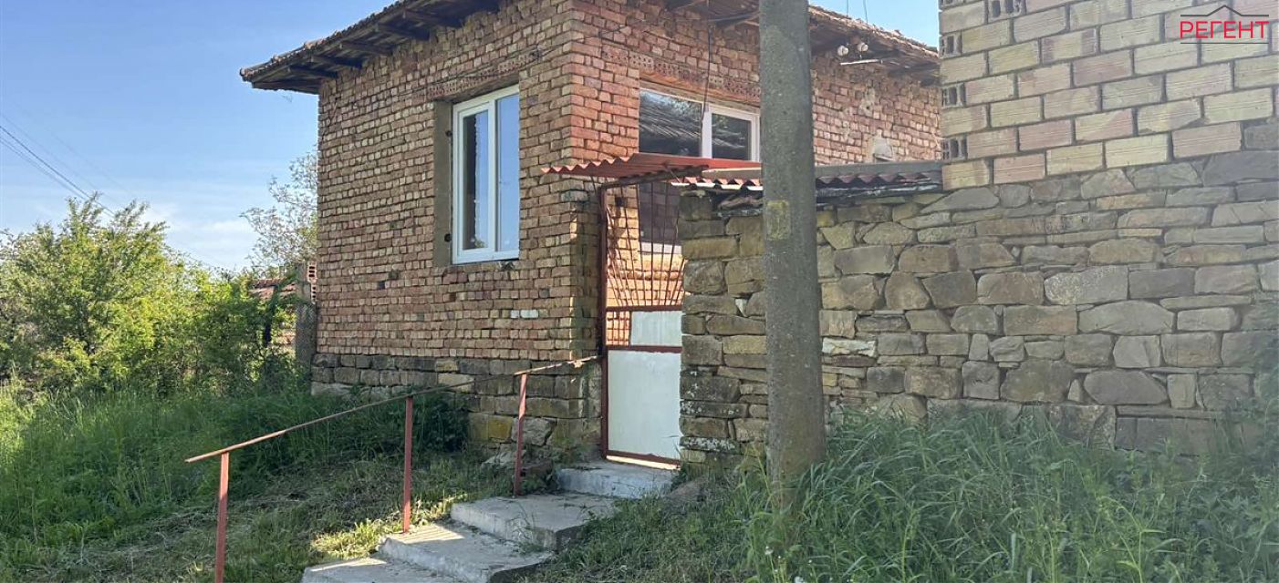  house Sevlievo 36 km from county center Sevlievo 