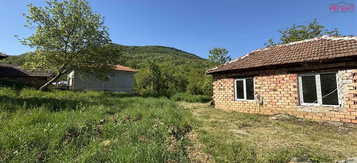  house Sevlievo 36 km from county center Sevlievo 