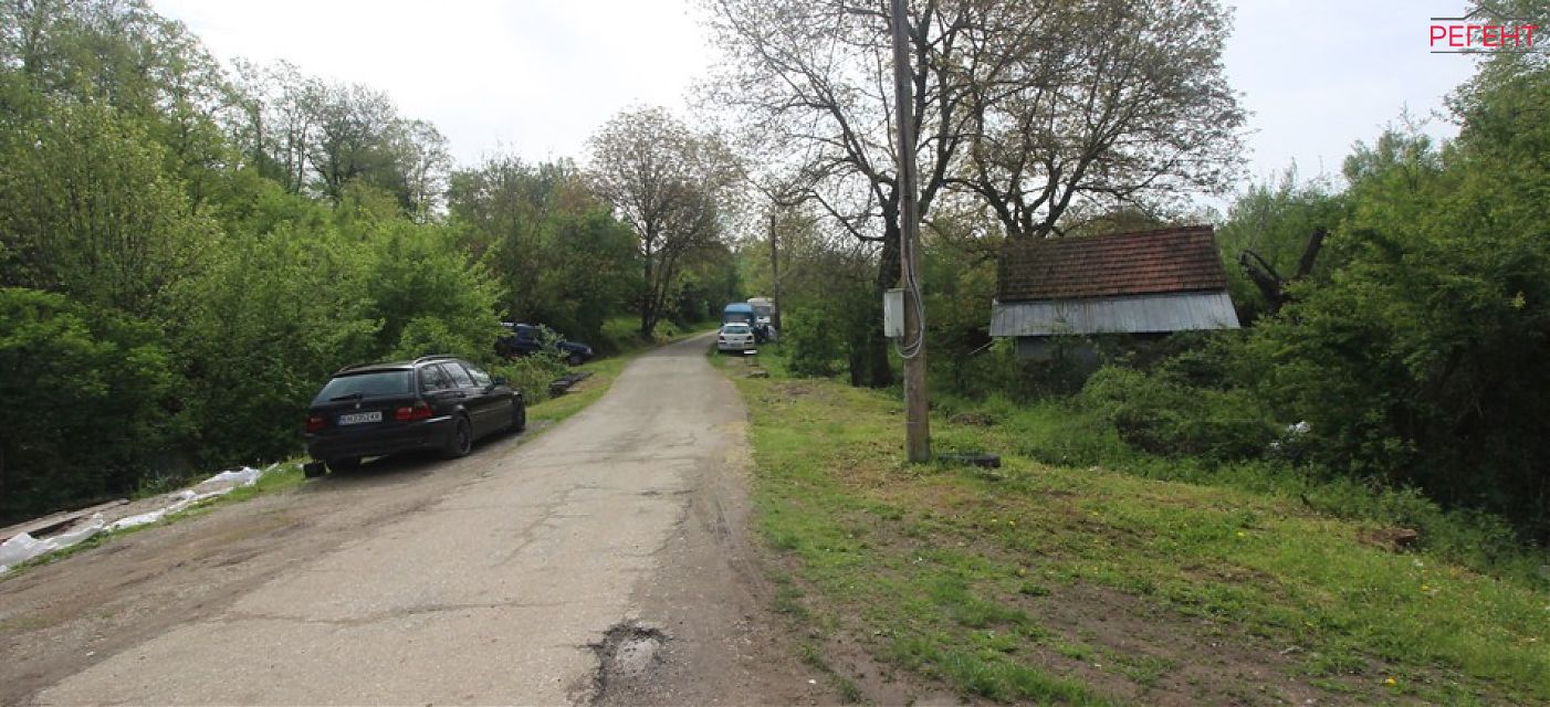  land Gabrovo 6 km from county center Gabrovo 