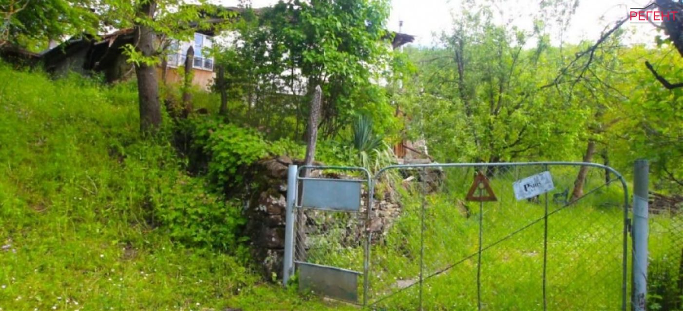  house Gabrovo 6 km from county center Gabrovo 