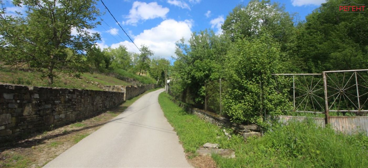 house Gabrovo 6 km from county center Gabrovo 