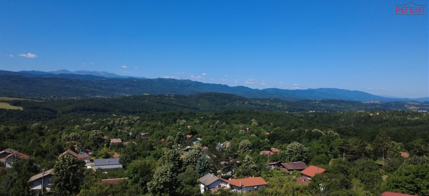  land Gabrovo 4 km from county center Gabrovo 