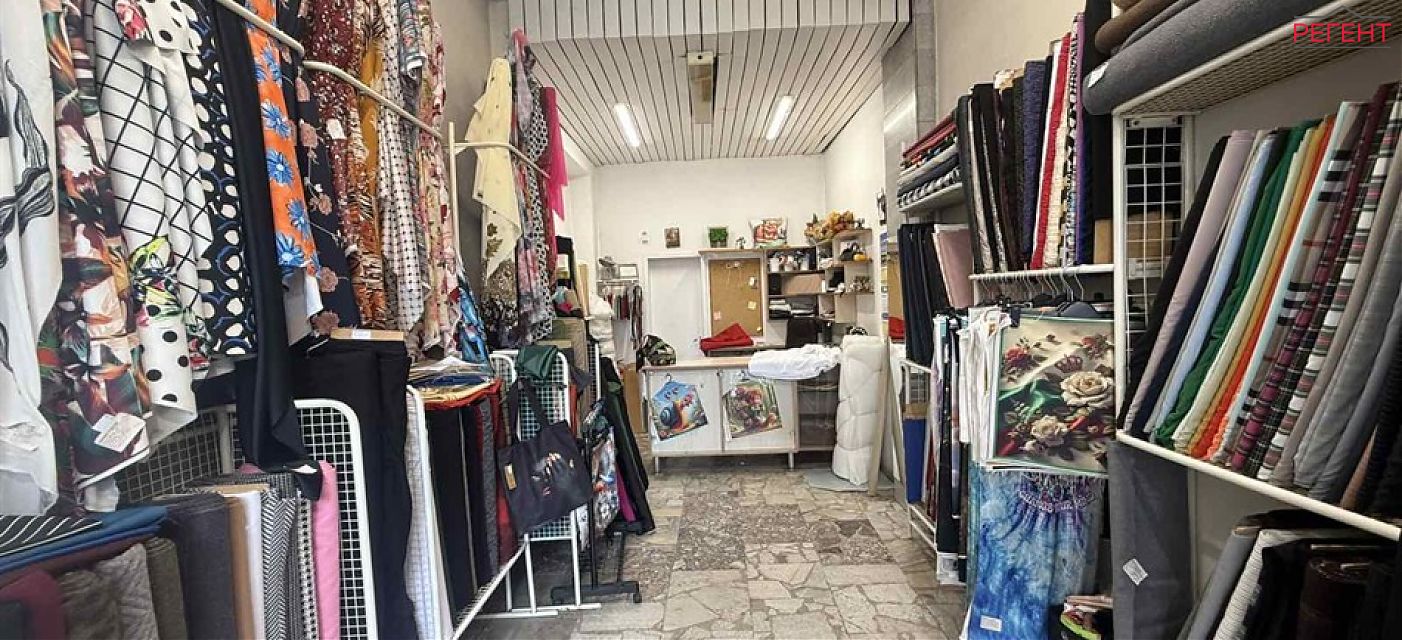  shop/store Gabrovo 22 km from county center Gabrovo 