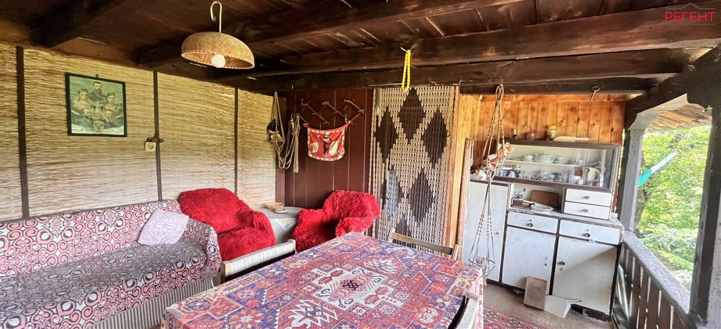  house Gabrovo 12 km from county center Gabrovo 