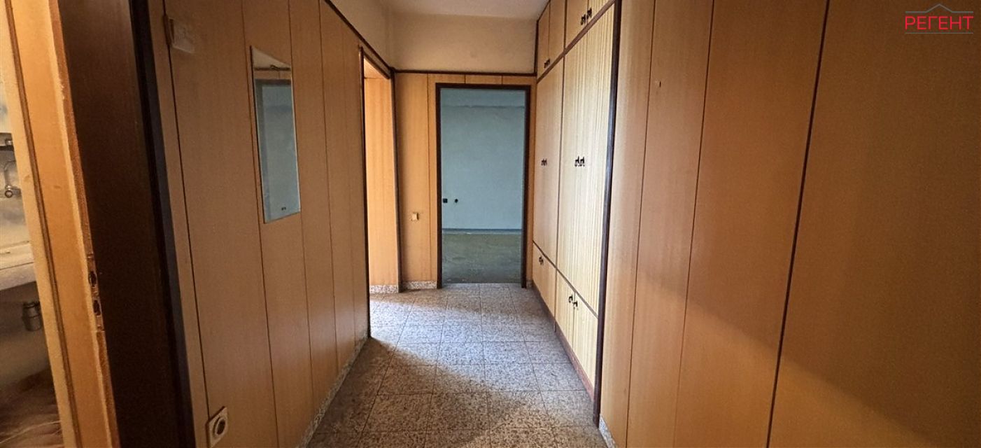 тристаен апартамент Община Габрово гр.Габрово , кв.Голо бърдо 