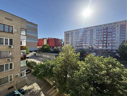 three-room apartment, Gabrovo кв.Голо бърдо - REGENT Real Estate Agency