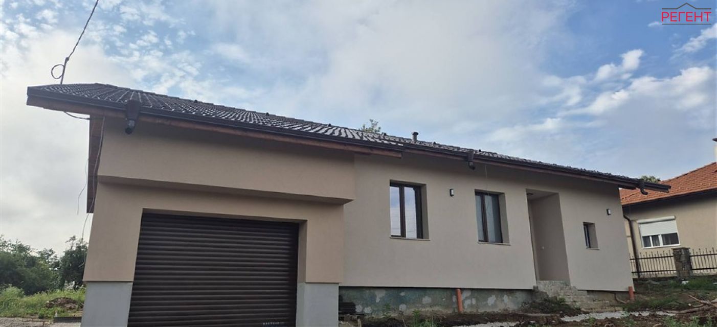  house Gabrovo 16 km from county center Gabrovo 
