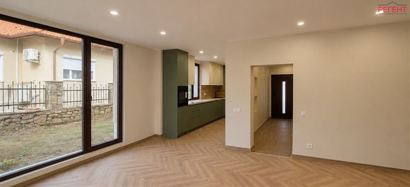  house Gabrovo 16 km from county center Gabrovo 